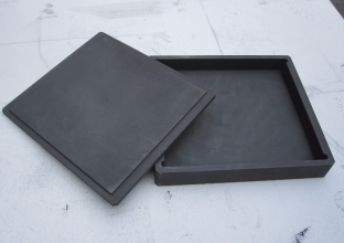 石墨盒廠家分享石墨開發(fā)利用的特點(diǎn)(圖1)